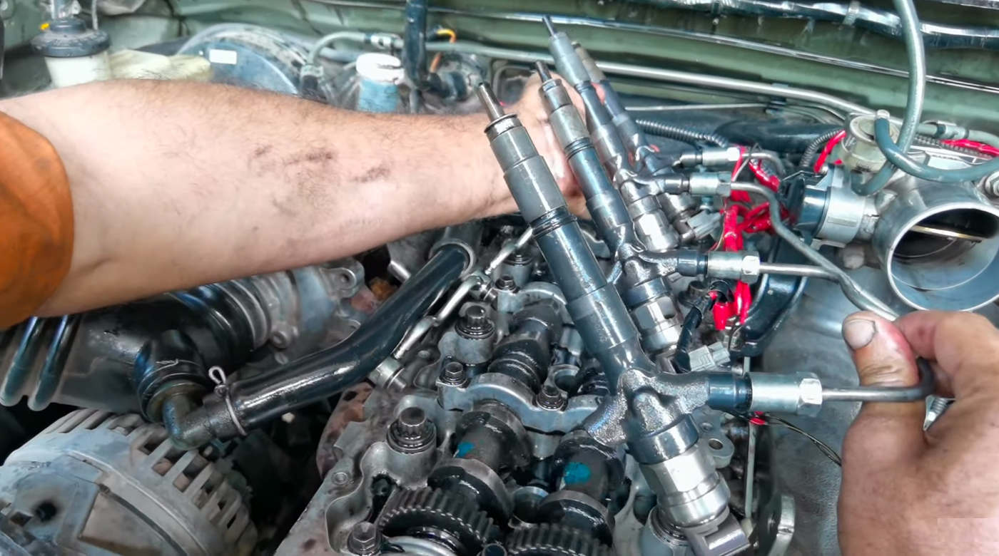 Top 4 Best Injector for 6.0 Powerstroke in 2023 [Updated]
